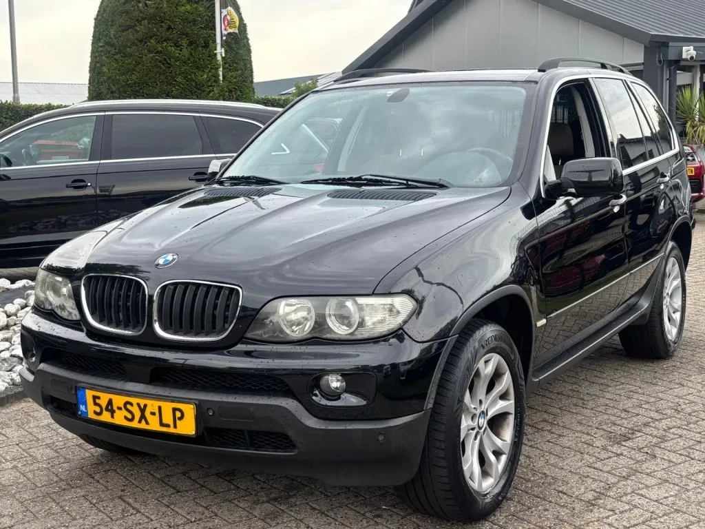BMW X5 (2006) — foto 1