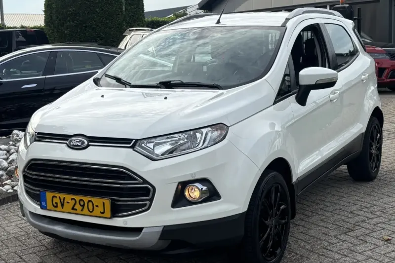 Ford EcoSport (2015)