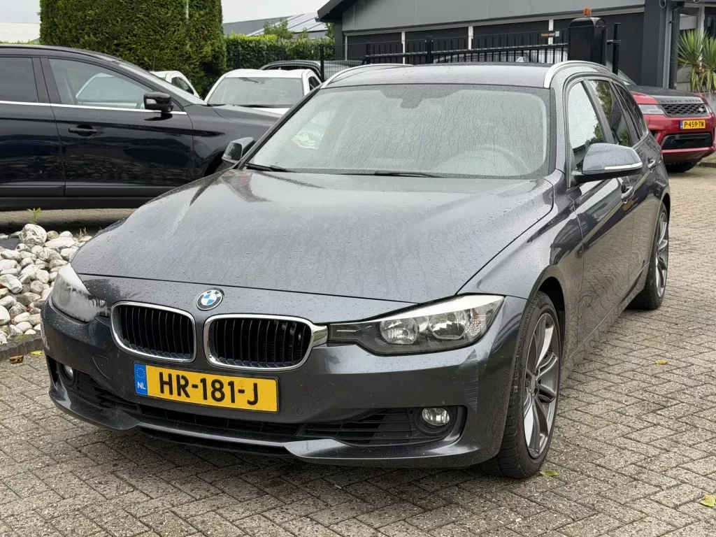 BMW 3-Serie (2013) — foto 1