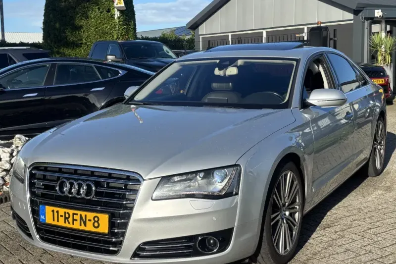 Audi A8 (2010)