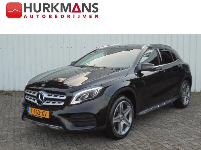Mercedes-Benz GLA (2018) — foto 1
