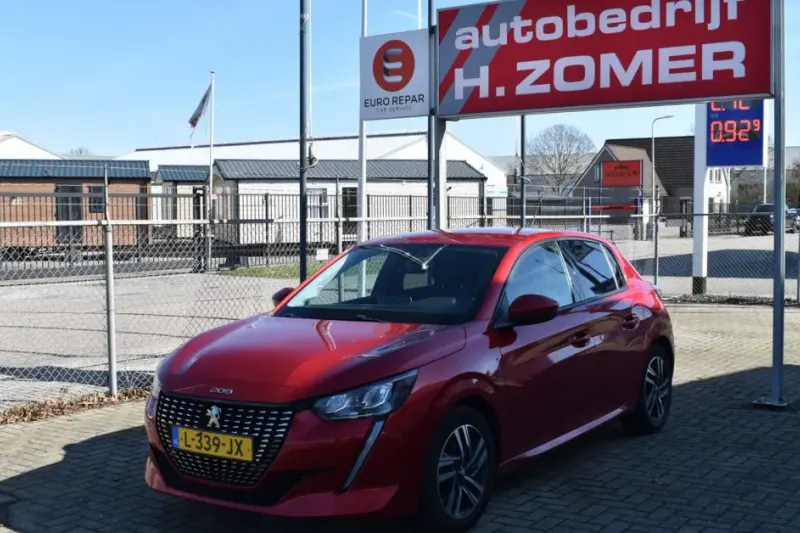 Peugeot 208 (2021)