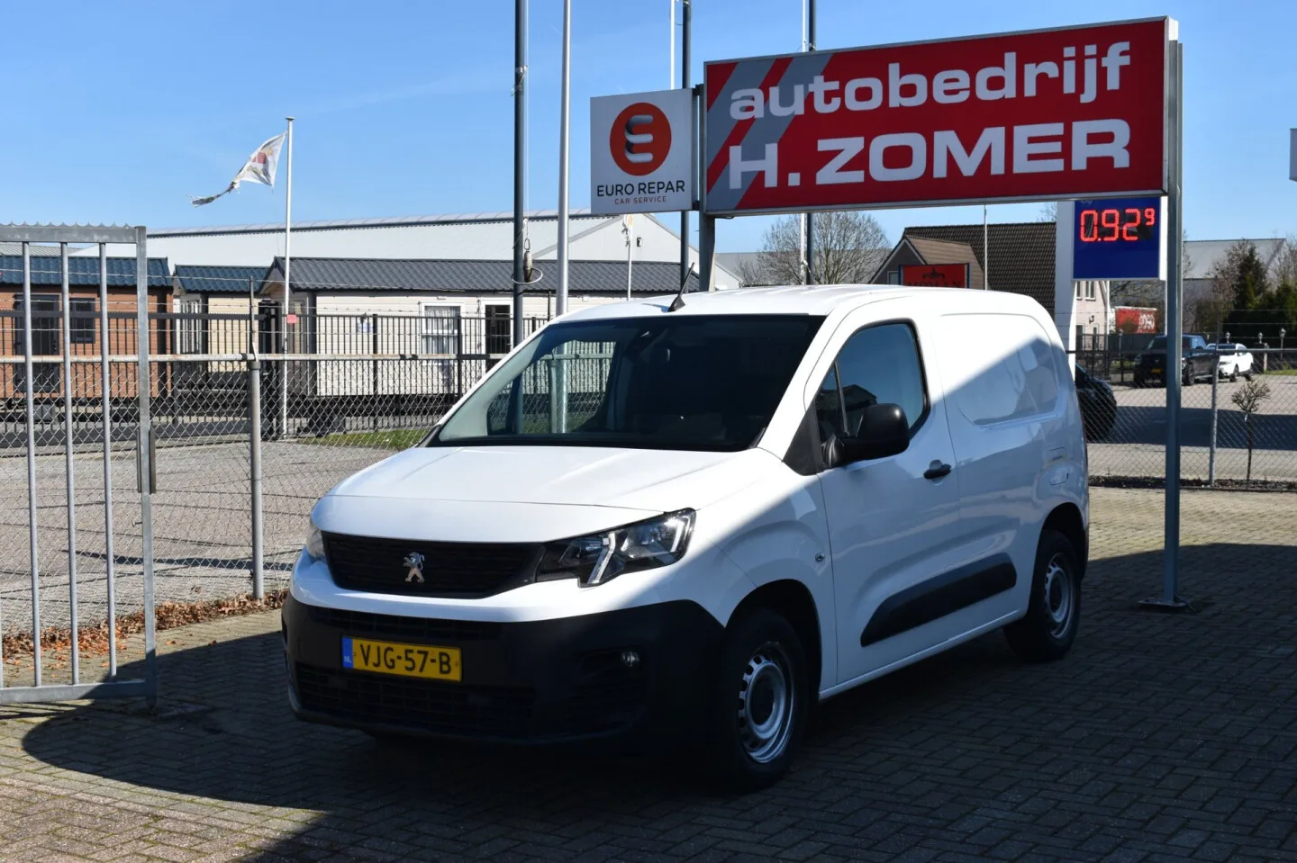 Peugeot Partner (2021) — foto 1