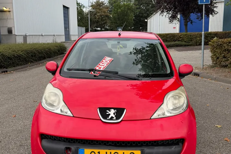 Peugeot 107 (2009)