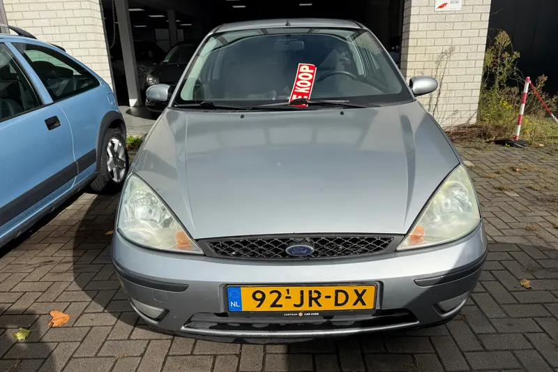 Ford Focus (2002)