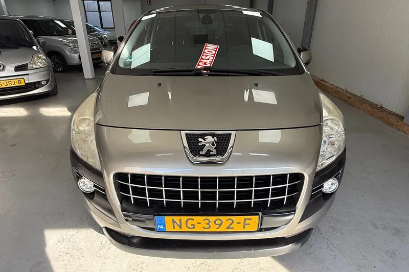 Peugeot 3008 (2009)