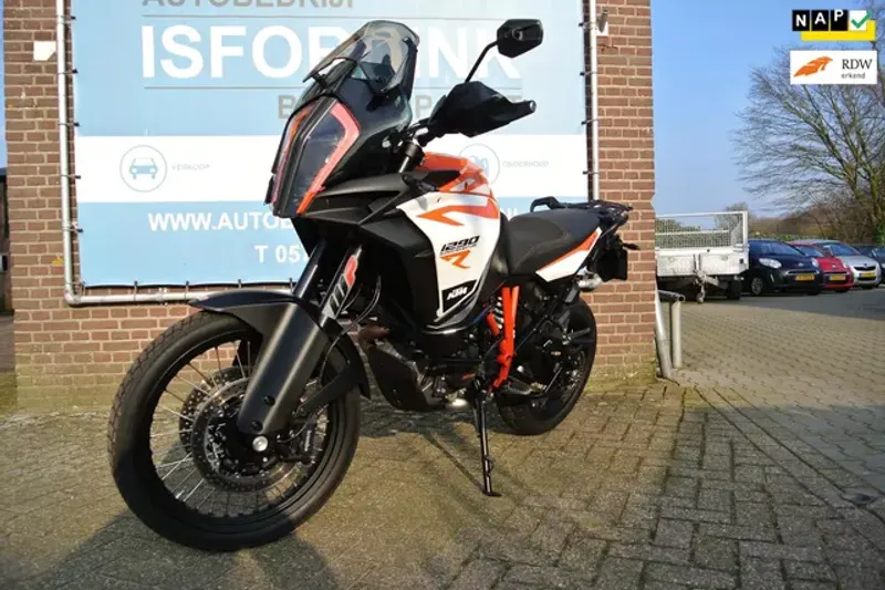 KTM 1290 Super Adventure (2017)