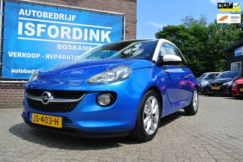 Opel Adam (2016)