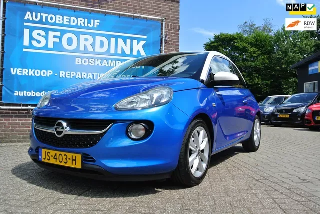 Opel Adam (2016) — foto 1