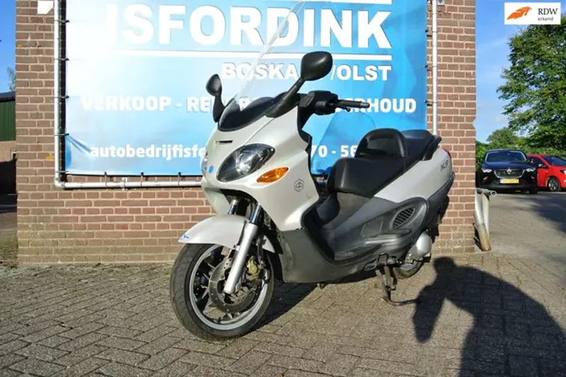 Piaggio Scooter 250 X9 (2000)