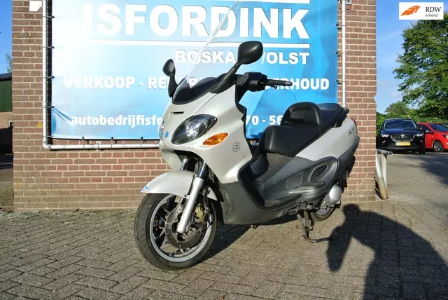 Piaggio Scooter 250 X9 (2000) — foto 1