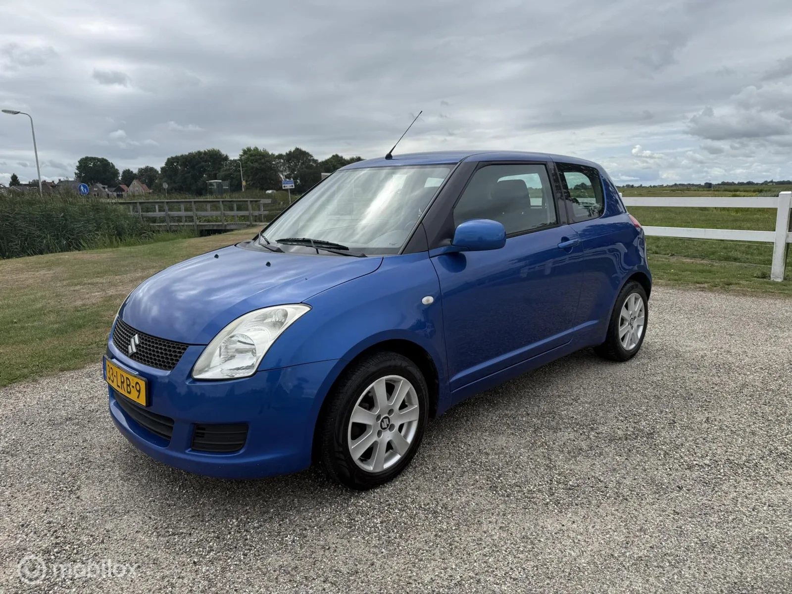 Suzuki Swift (2008) — foto 1