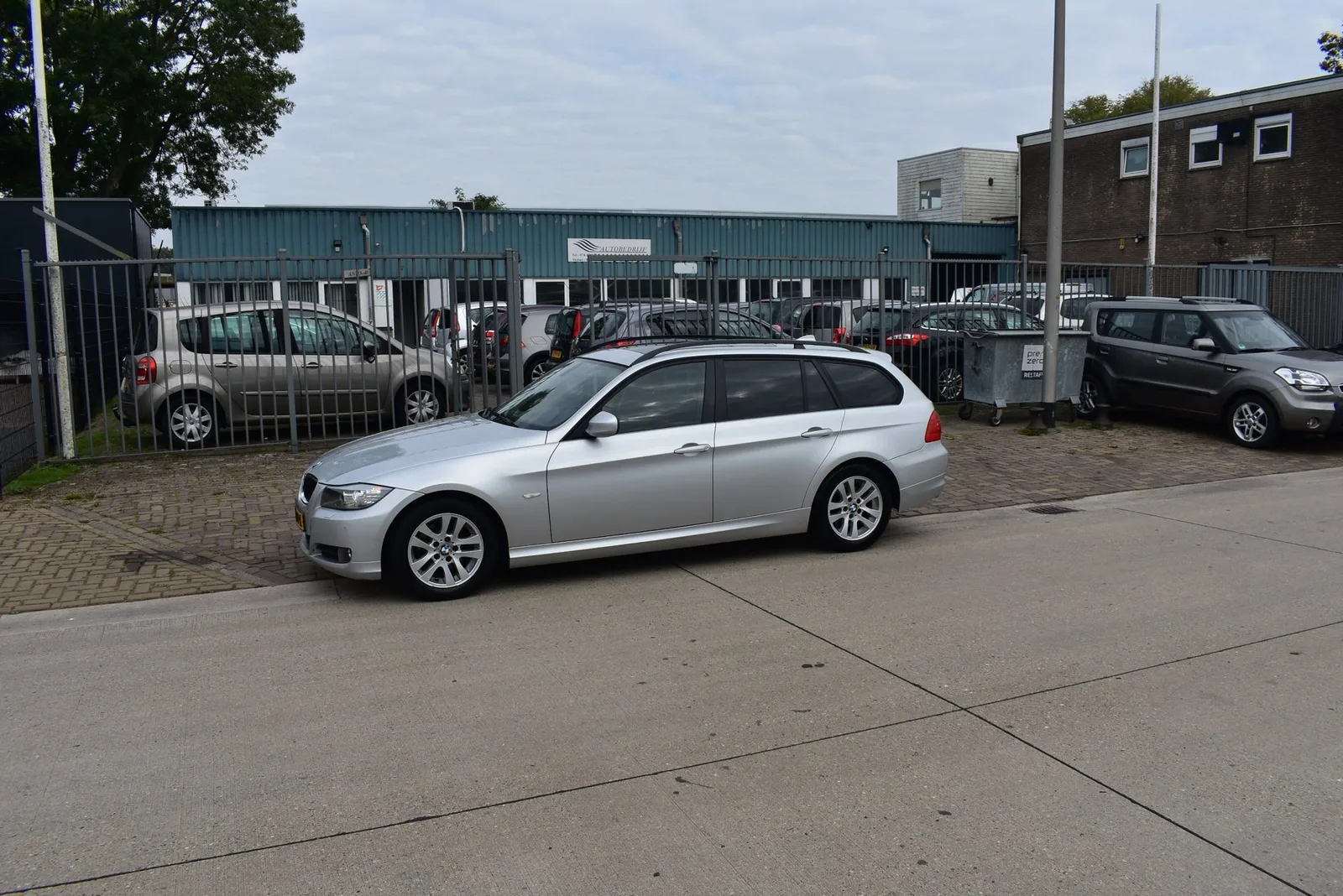BMW 3-Serie (2009) — foto 1