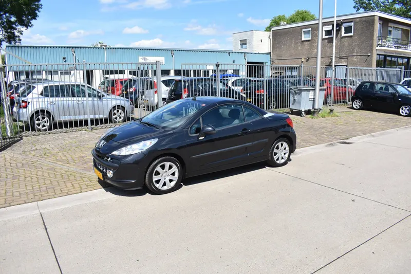 Peugeot 207 (2007)