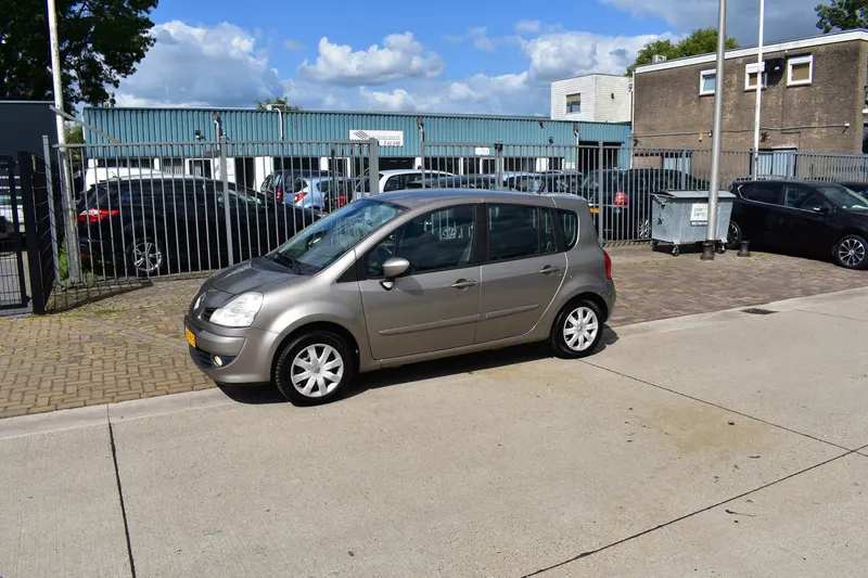 Renault Grand Modus (2009)