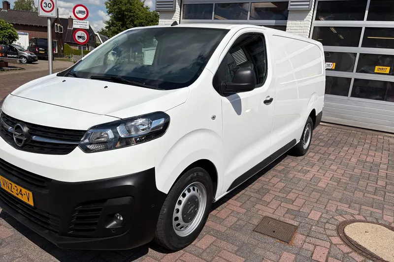 Opel Vivaro (2022)