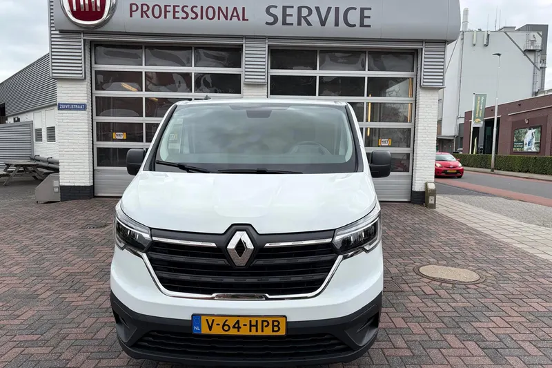 Renault Trafic (2023)