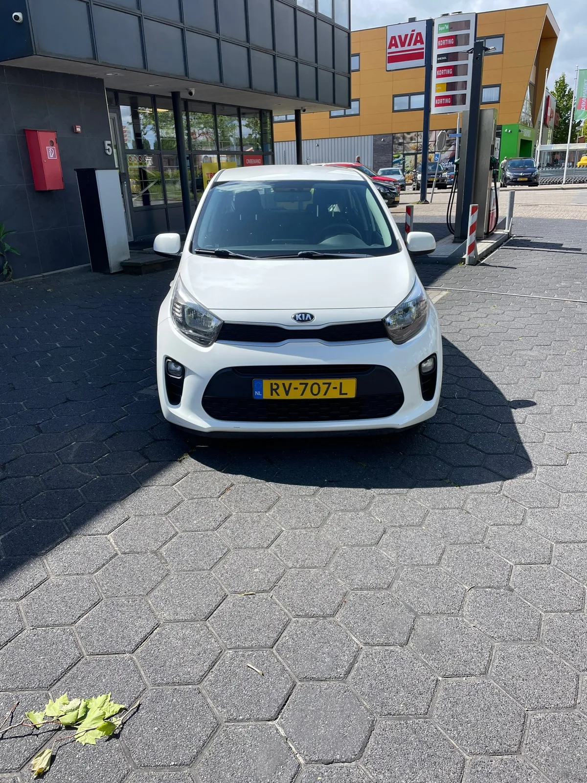 Kia Picanto (2018) — foto 1