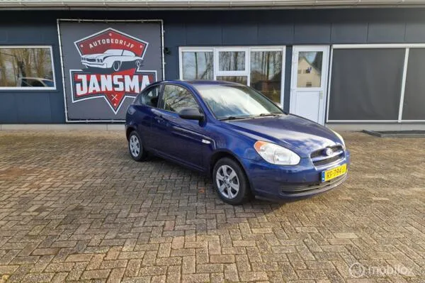 Hyundai Accent (2007) — foto 1