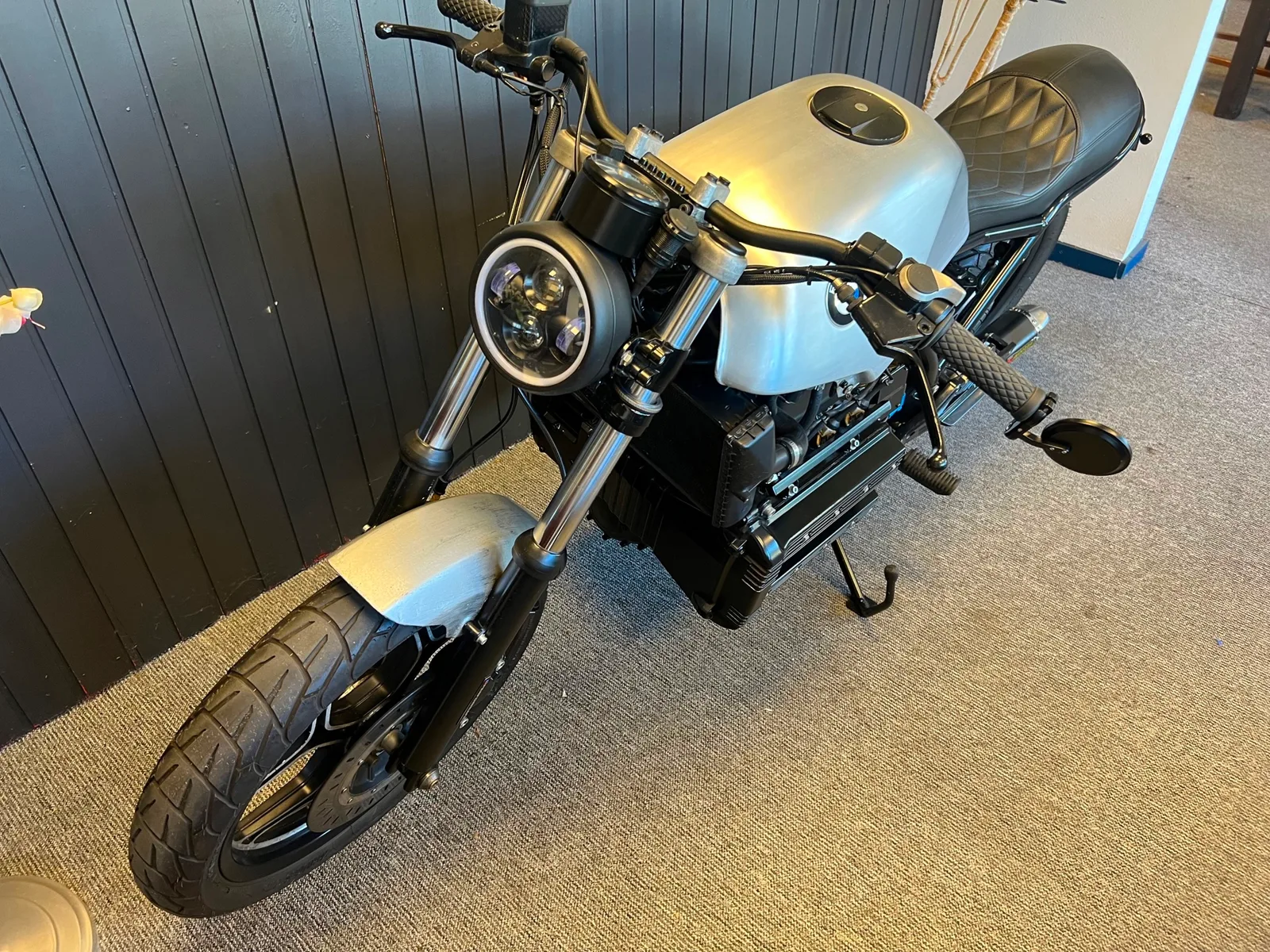 BMW BMWK 100 RT caferacer gerestaureerd 3995 (1985) — foto 1