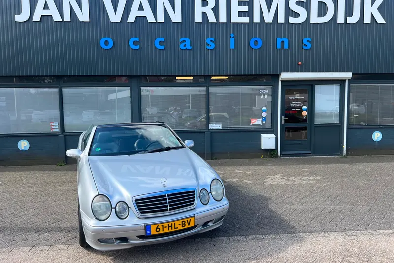 Mercedes-Benz CLK-Klasse (2001)