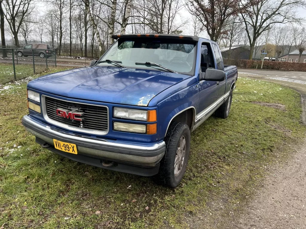 GMC Sierra (1997) — foto 1
