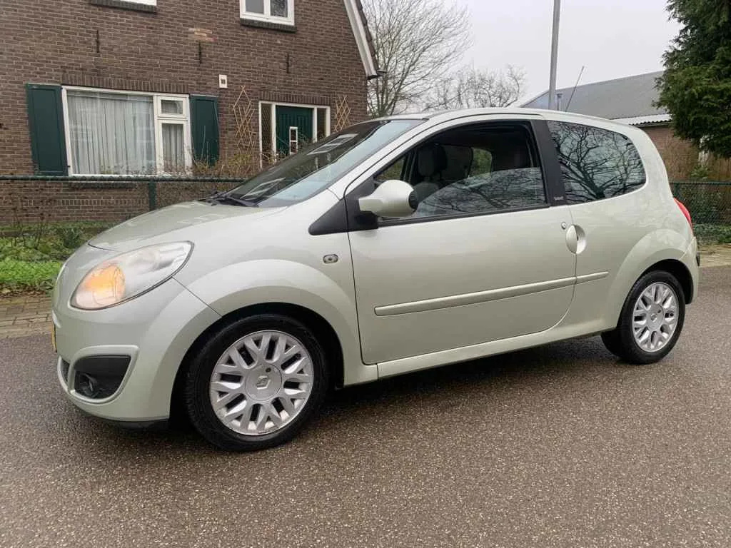 Renault Twingo (2008) — foto 1