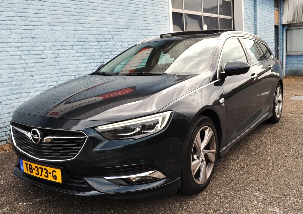 Opel Insignia (2018) — foto 1