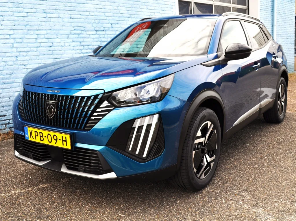 Peugeot 2008 (2008) — foto 1