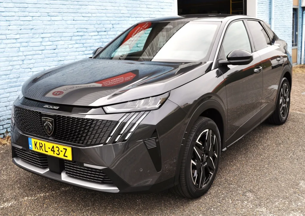 Peugeot 3008 (2024) — foto 1