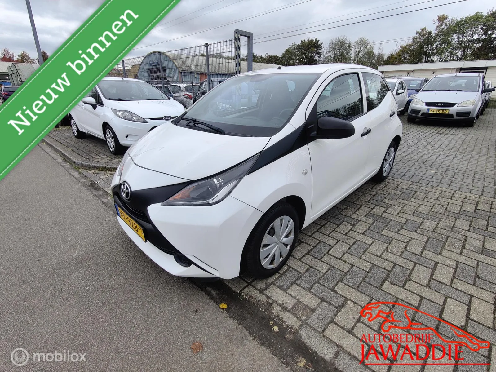 Toyota Aygo (2015) — foto 1