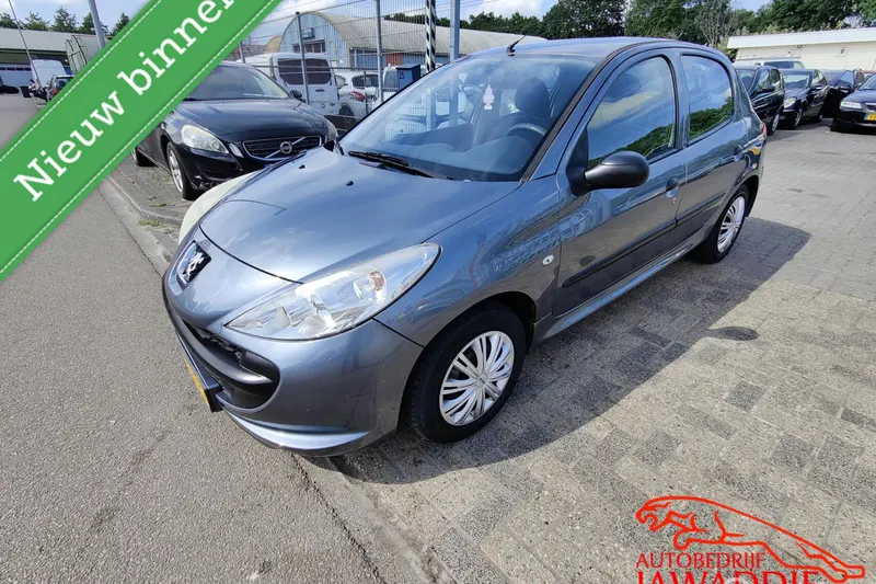 Peugeot 206 (2010)