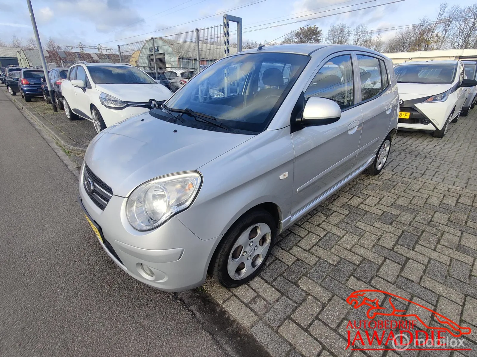 Kia Picanto (2008) — foto 1