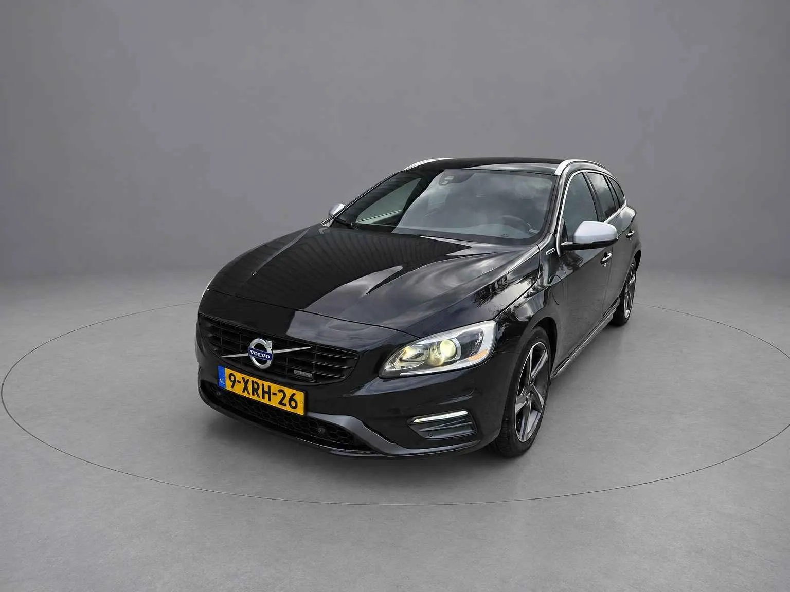 Volvo V60 (2014) — foto 1