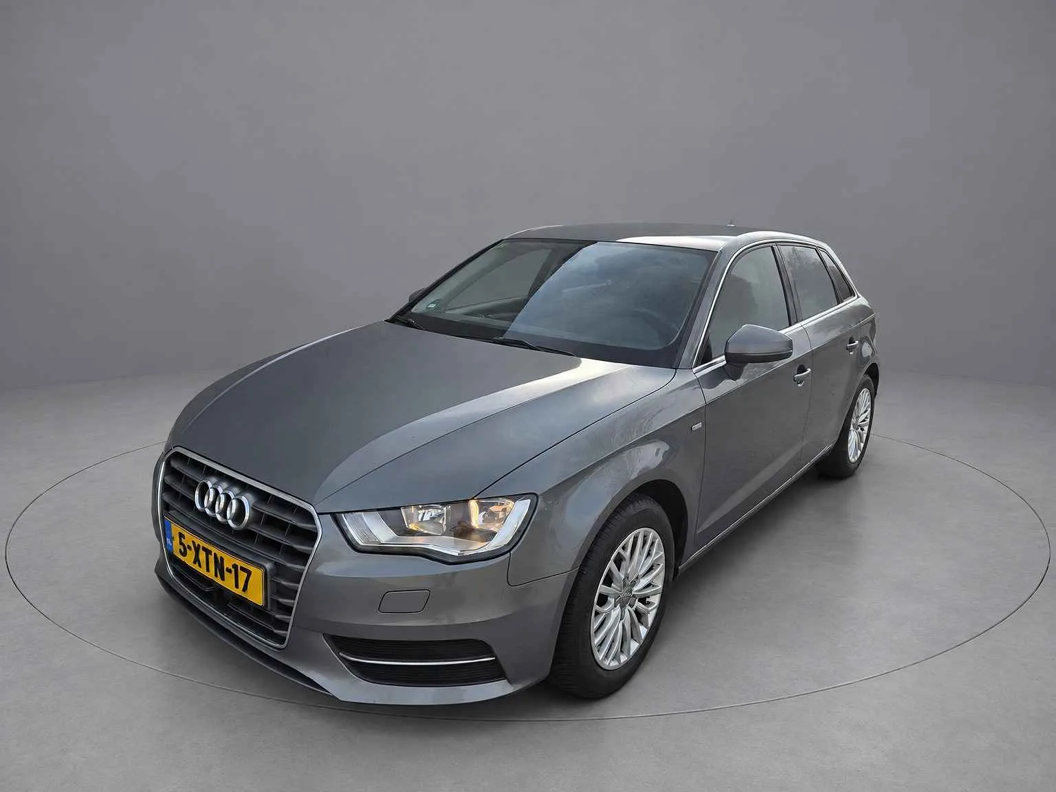Audi A3 (2014) — foto 1