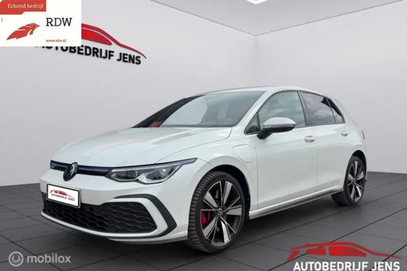 Volkswagen Golf (2021)