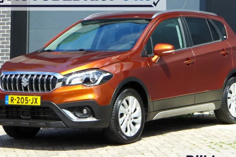 Suzuki S-Cross (2021)
