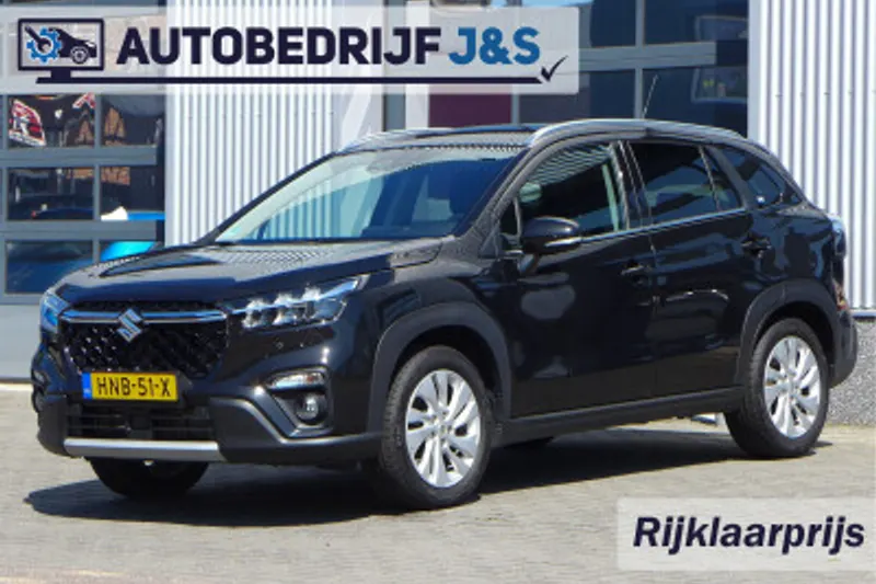Suzuki S-Cross (2023)