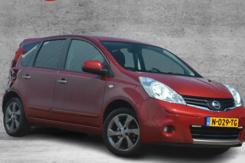 Nissan Note (2010)