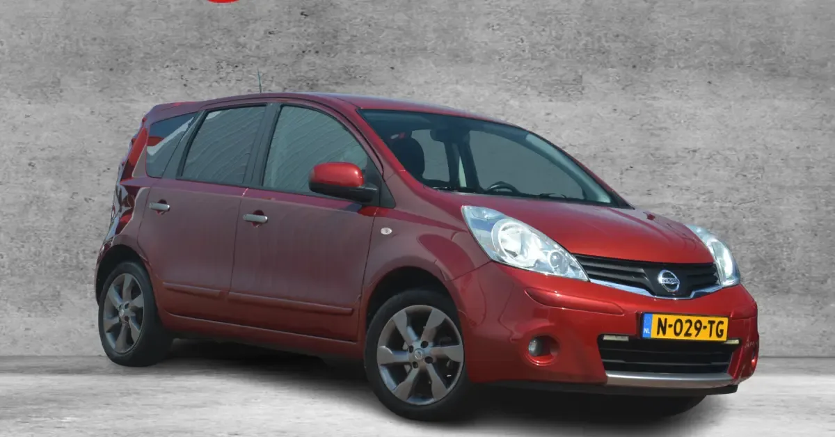 Nissan Note (2010) — foto 1