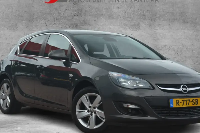 Opel Astra (2014)