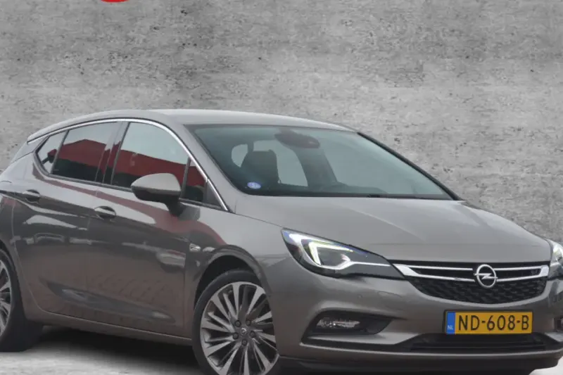 Opel Astra (2017)