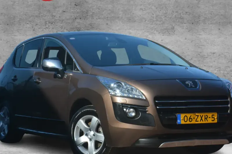 Peugeot 3008 (2013)