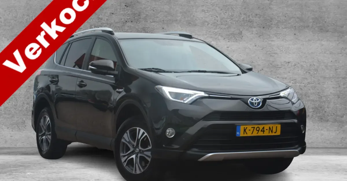 Toyota RAV4 (2016) — foto 1