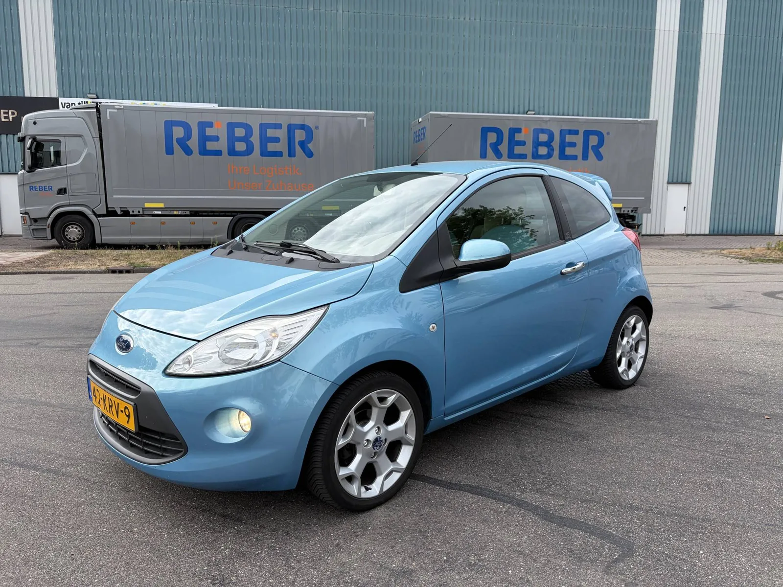 Ford Ka (2010) — foto 1