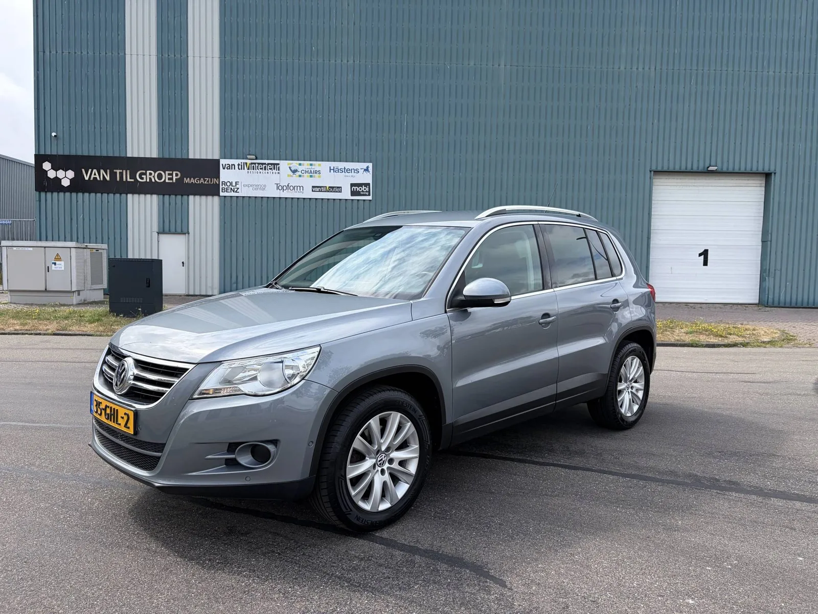 Volkswagen Tiguan (2008) — foto 1
