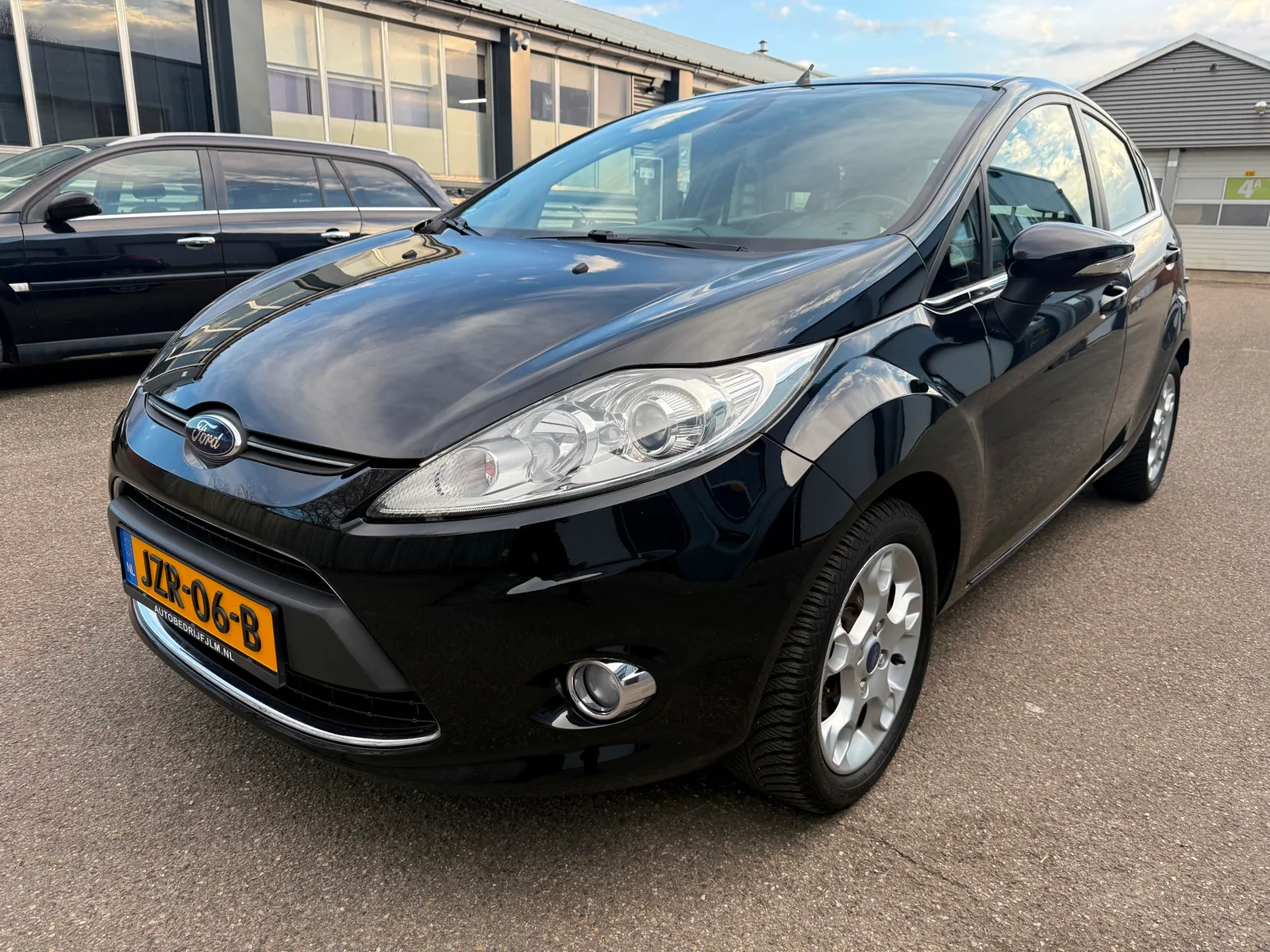 Ford Fiesta (2012) — foto 1