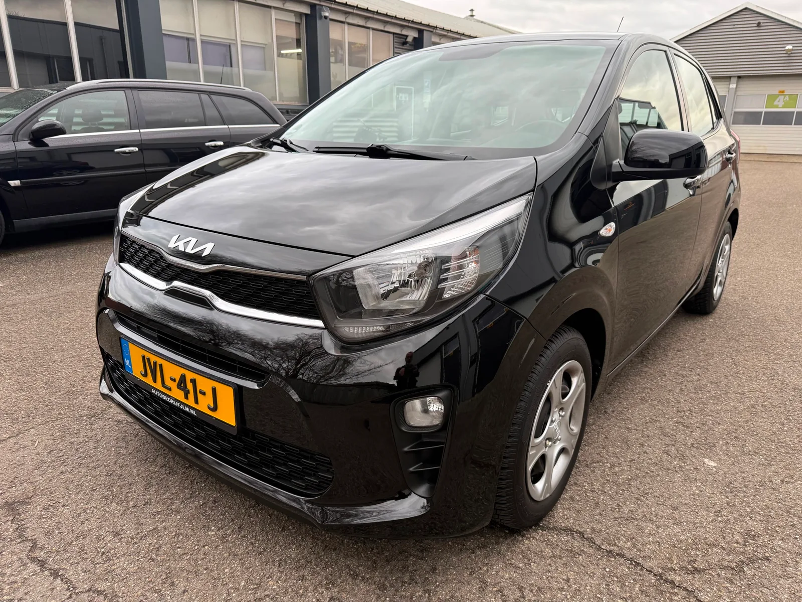 Kia Picanto (2018) — foto 1