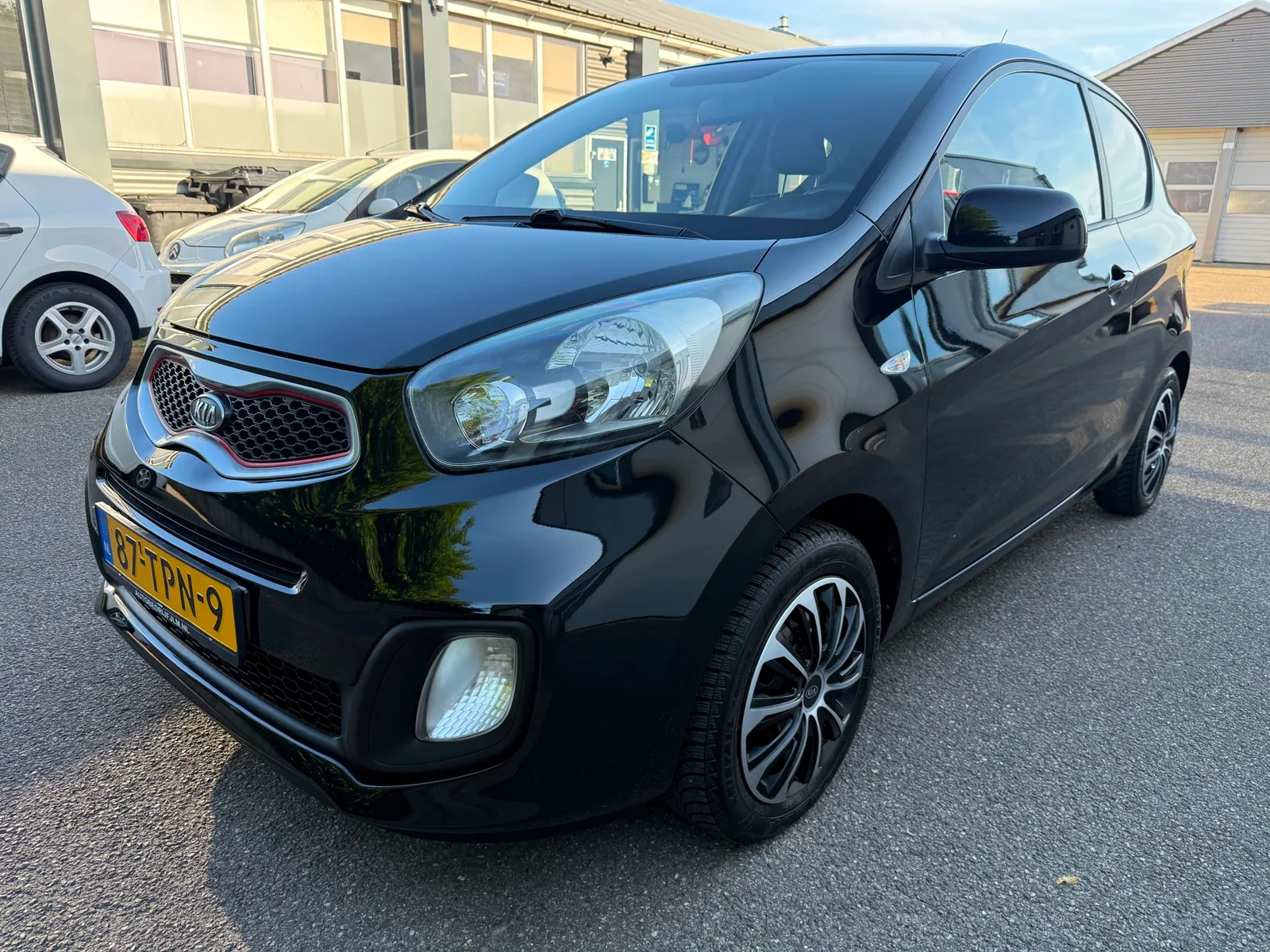 Kia Picanto (2012) — foto 1