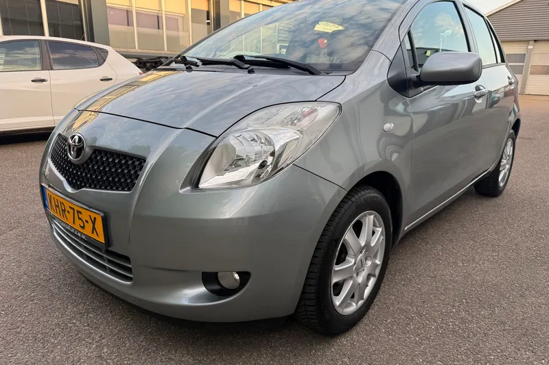 Toyota Yaris (2008)